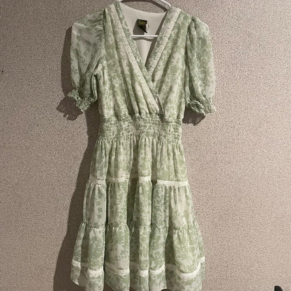 Green Taylor brand dress‎ size xs - Picture 2 of 7